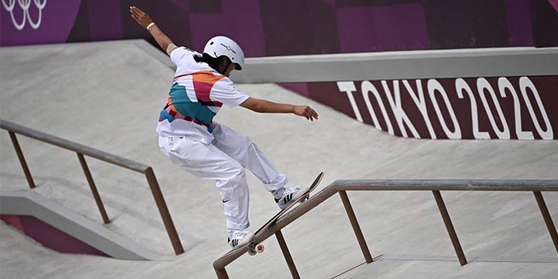 Momiji-Nishiya-skateboarding-2
