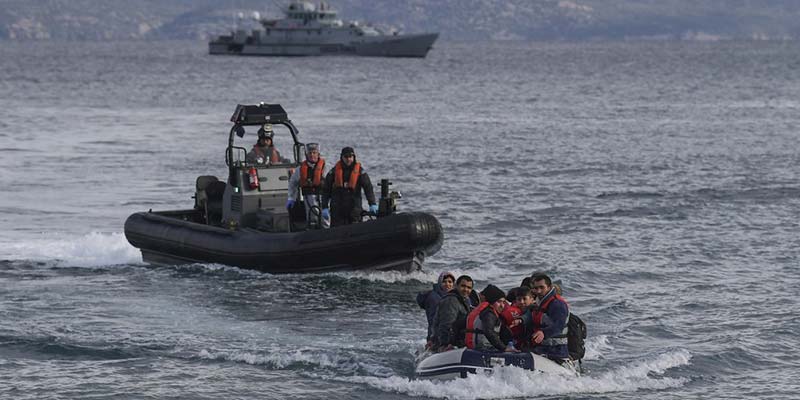 refugees-boat-1