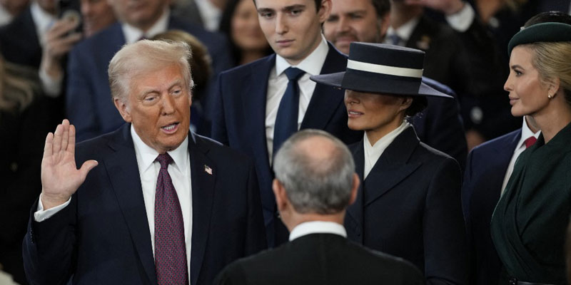 trump-oath-20a